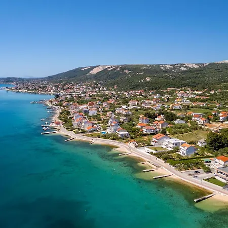 Ivica Apartment *