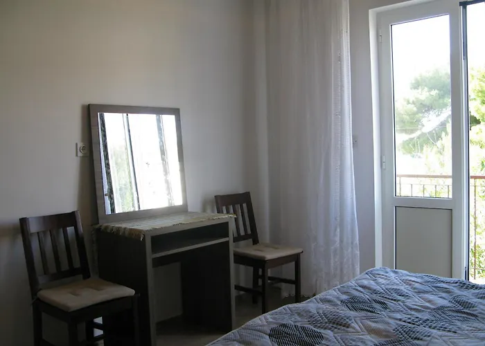 Apartment Ivica *